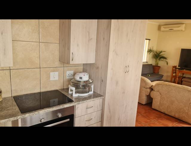 2 BEDROOM TOWNHOUSE FOR SALE IN CASHAN